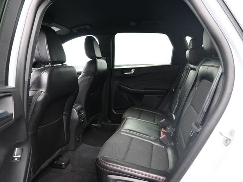 Used 2026 Ford Escape ST-Line image 28