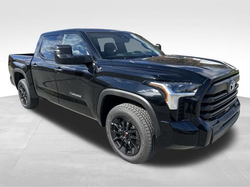 New 2026 Toyota Tundra SR5 image 7