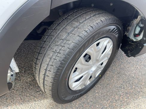 Used 2024 Ford Transit 250 Low Roof w/ Exterior Upgrade Package image 31