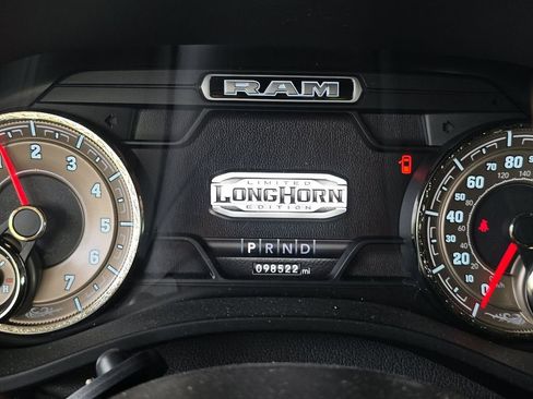 Used 2021 RAM 1500 Limited image 7