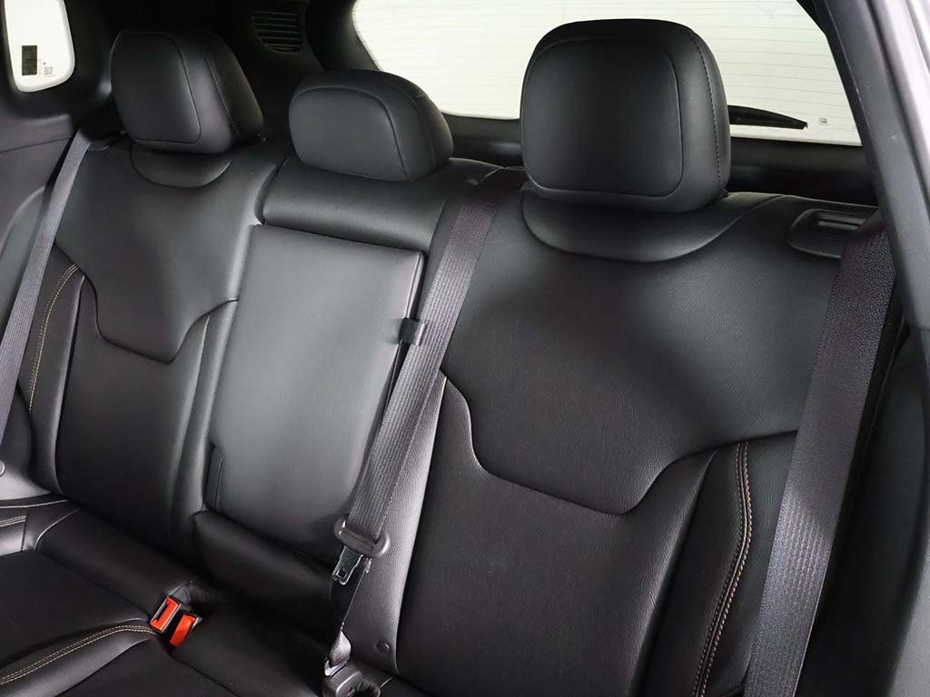 Used 2024 Jeep Compass Limited AWD/4WD image 30