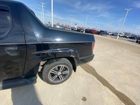 Used 2014 Honda Ridgeline Sport image 6