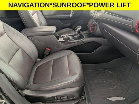Used 2019 Chevrolet Blazer RS FWD image 35