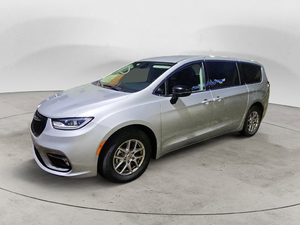 Used 2024 Chrysler Pacifica Touring-L FWD image 1