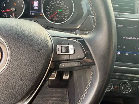 Used 2021 Volkswagen Tiguan SE R-Line image 17