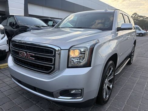 Used 2018 GMC Yukon SLT w/ Open Road Package image 3