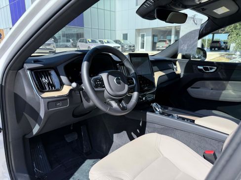 Certified 2026 Volvo XC60 B5 Plus AWD/4WD image 12