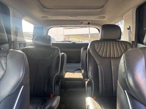 Used 2024 Hyundai Palisade Limited image 23