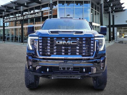 Used 2024 GMC Sierra 2500 Denali Ultimate image 8