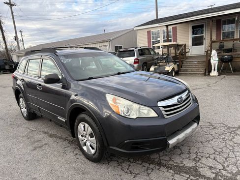 Used 2011 Subaru Outback 2.5i AWD/4WD image 6