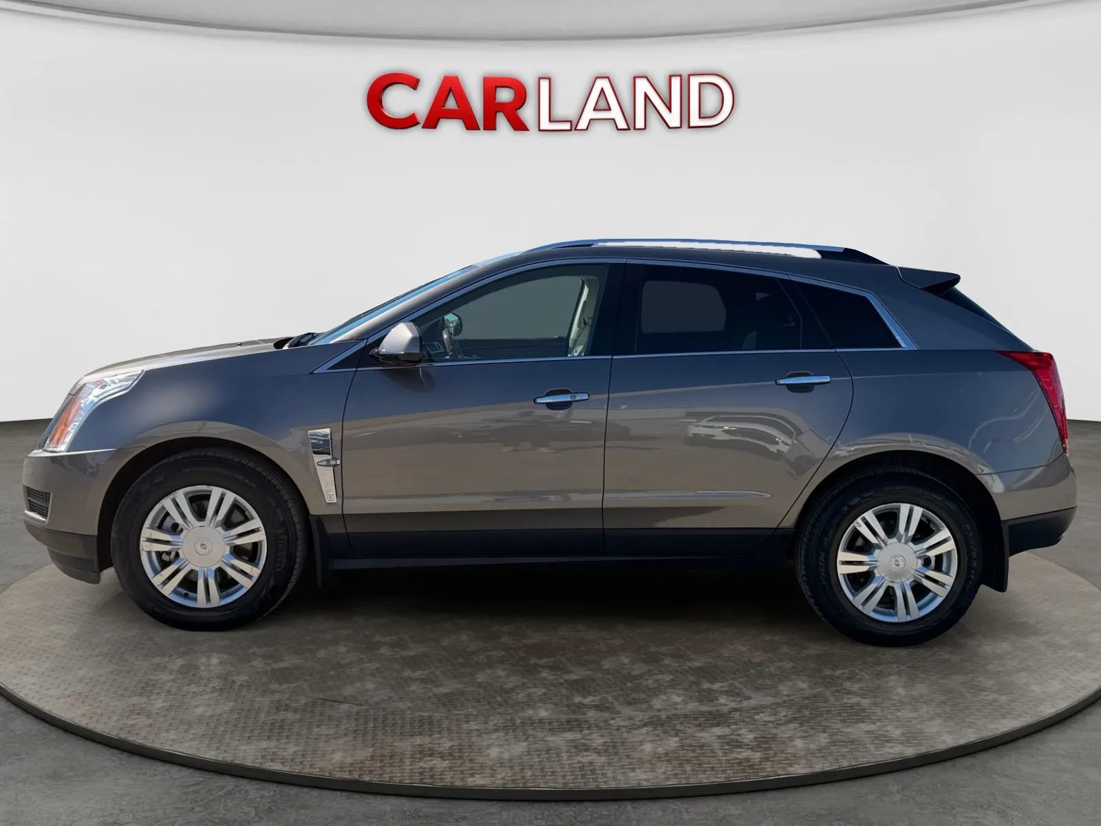 Used 2011 Cadillac SRX Luxury FWD image 2