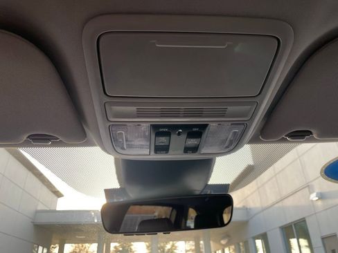 Certified 2024 Honda Odyssey EX-L image 16