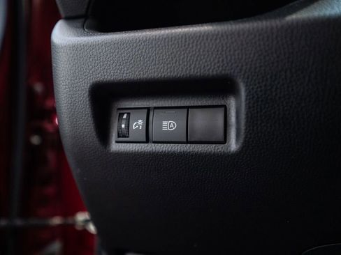 Used 2024 Toyota RAV4 LE image 21