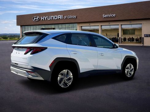 New 2026 Hyundai Tucson Blue SE AWD/4WD image 8