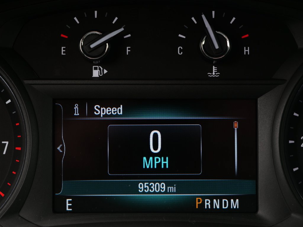 Used 2018 Buick Encore Essence AWD/4WD image 29