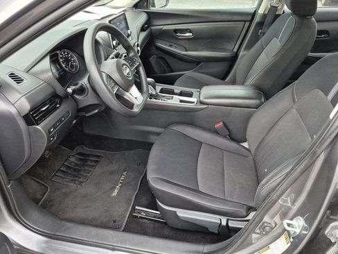 Used 2024 Nissan Sentra SV FWD image 10
