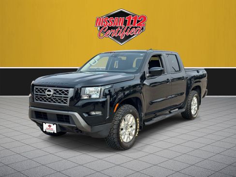 Used 2023 Nissan Frontier SV w/ SV Convenience Package AWD/4WD image 2