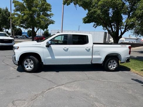 Used 2021 Chevrolet Silverado 1500 LT w/ Work Truck Package AWD/4WD image 3
