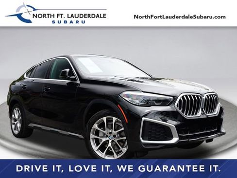 Used 2022 BMW X6 xDrive40i AWD/4WD image 1