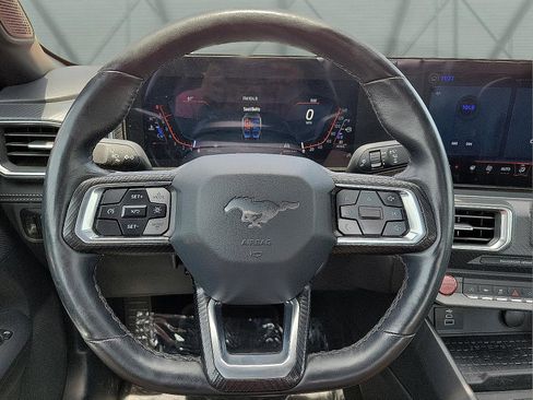 Used 2024 Ford Mustang Premium image 19