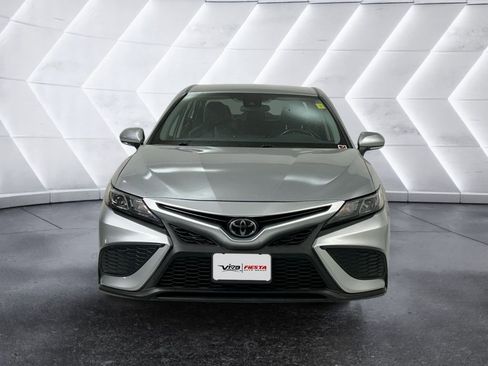 Used 2024 Toyota Camry SE FWD image 2