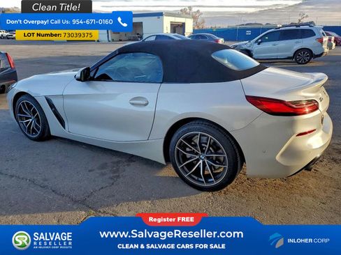 Used 2021 BMW Z4 sDrive30i w/ Convenience Package image 3