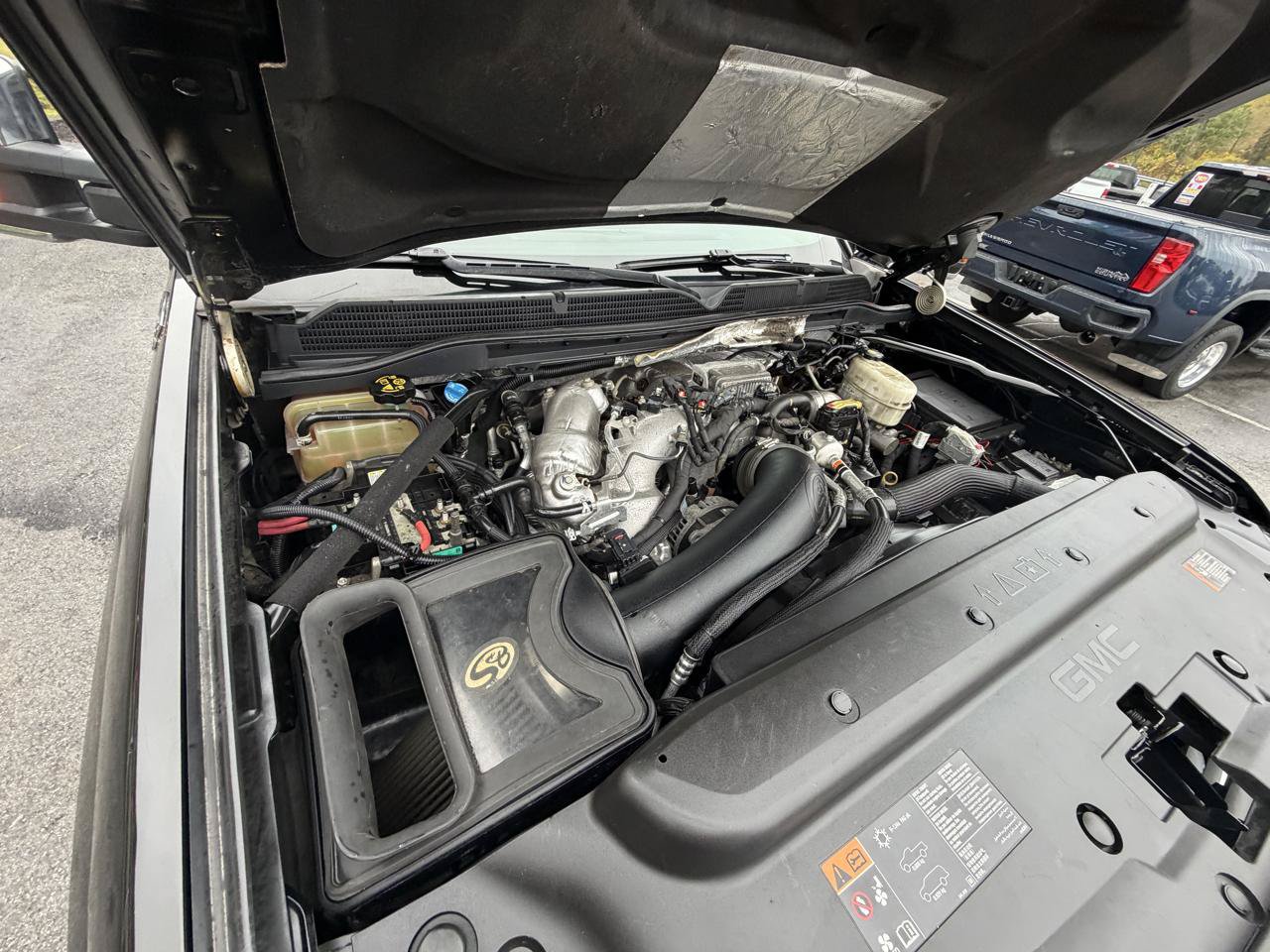 Used 2019 GMC Sierra 2500 SLT w/ Duramax Plus Package AWD/4WD image 26