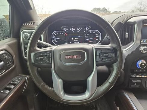 Used 2021 GMC Sierra 1500 SLT w/ SLT Convenience Package AWD/4WD image 14
