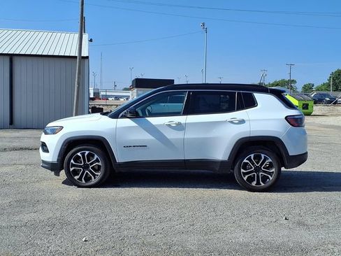 Used 2023 Jeep Compass Limited AWD/4WD image 15