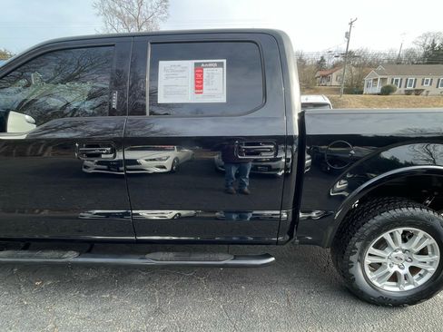 Used 2016 Ford F150 Lariat image 4
