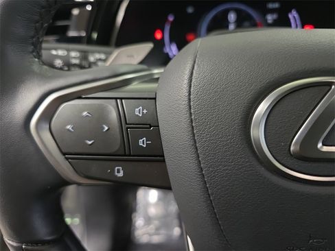 Certified 2024 Lexus RX 350 Premium Plus image 17