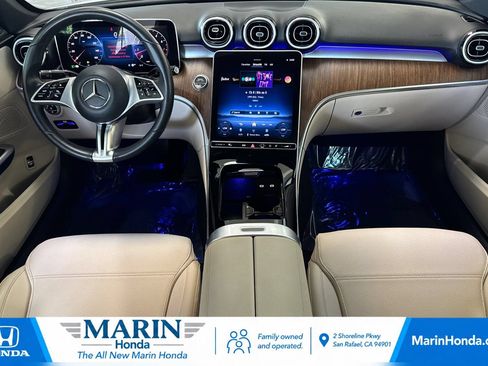 Used 2025 Mercedes-Benz C 300 Sedan image 15
