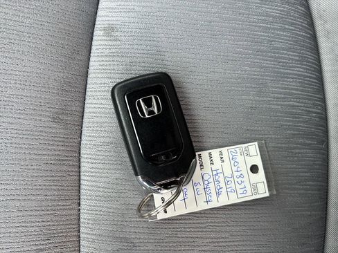 Used 2019 Honda Odyssey EX image 34