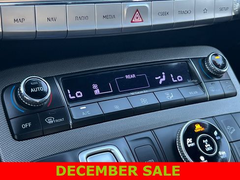 Used 2021 Hyundai Palisade Calligraphy w/ Cargo Package image 22