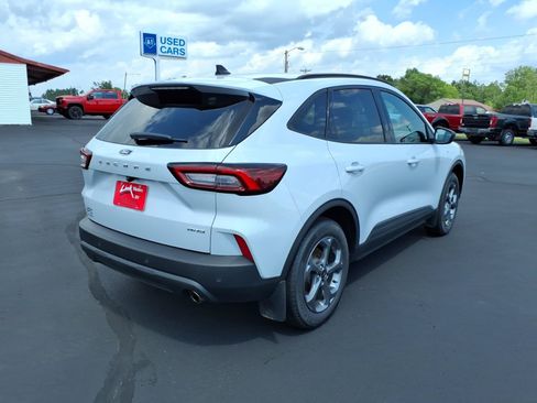 Used 2025 Ford Escape ST-Line w/ Tech Pack #1 AWD/4WD image 6