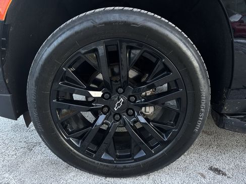 Used 2023 Chevrolet Tahoe High Country image 33