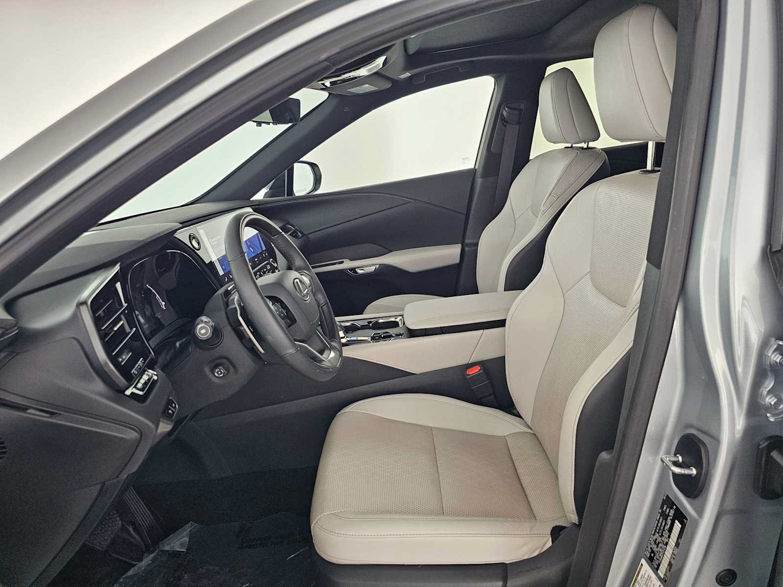 Certified 2023 Lexus RX 350 Premium Plus w/ Cold Area Package FWD image 20
