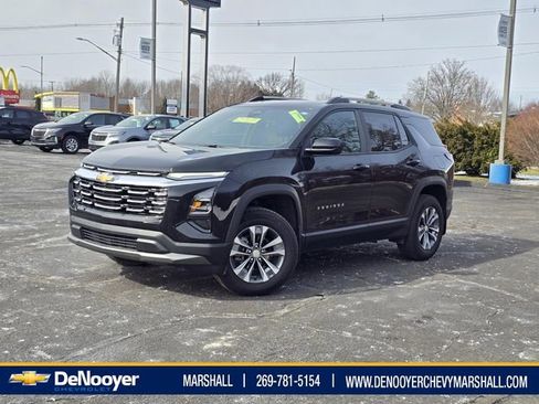 Used 2025 Chevrolet Equinox LT w/ Convenience Package II image 1