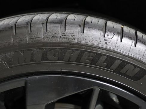 Used 2022 Mitsubishi Outlander SE image 48