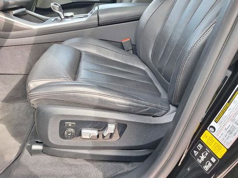 Used 2021 BMW X7 xDrive40i w/ M Sport Package image 34