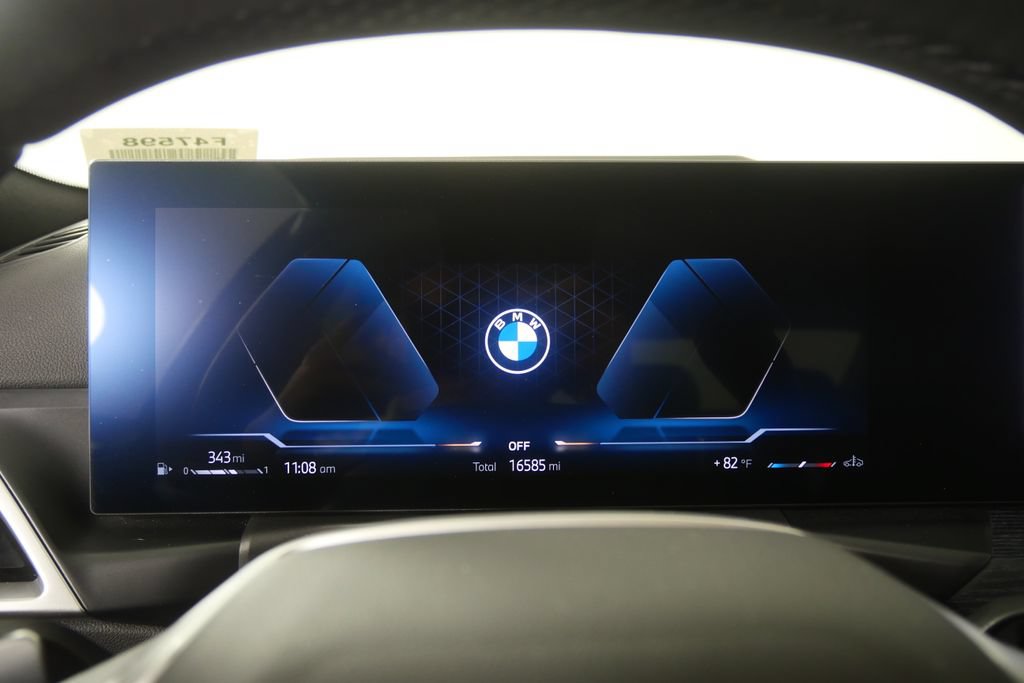 Certified 2025 BMW 330i Sedan RWD image 19