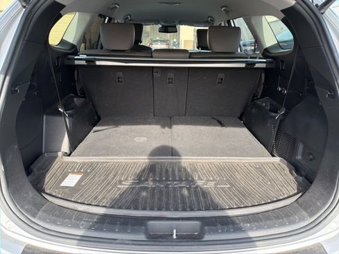 Used 2017 Hyundai Santa Fe SE w/ SE Premium Package 02 image 7