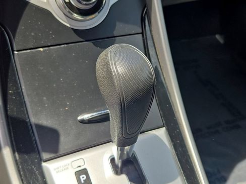 Used 2011 Hyundai Elantra GLS w/ Preferred Equipment Pkg 3 FWD image 19
