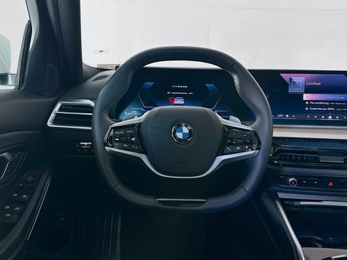 Used 2025 BMW 330i 330i image 18
