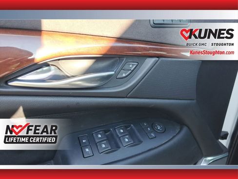 Used 2018 Cadillac Escalade Premium Luxury image 18
