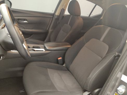 Used 2023 Nissan Sentra SV FWD image 17