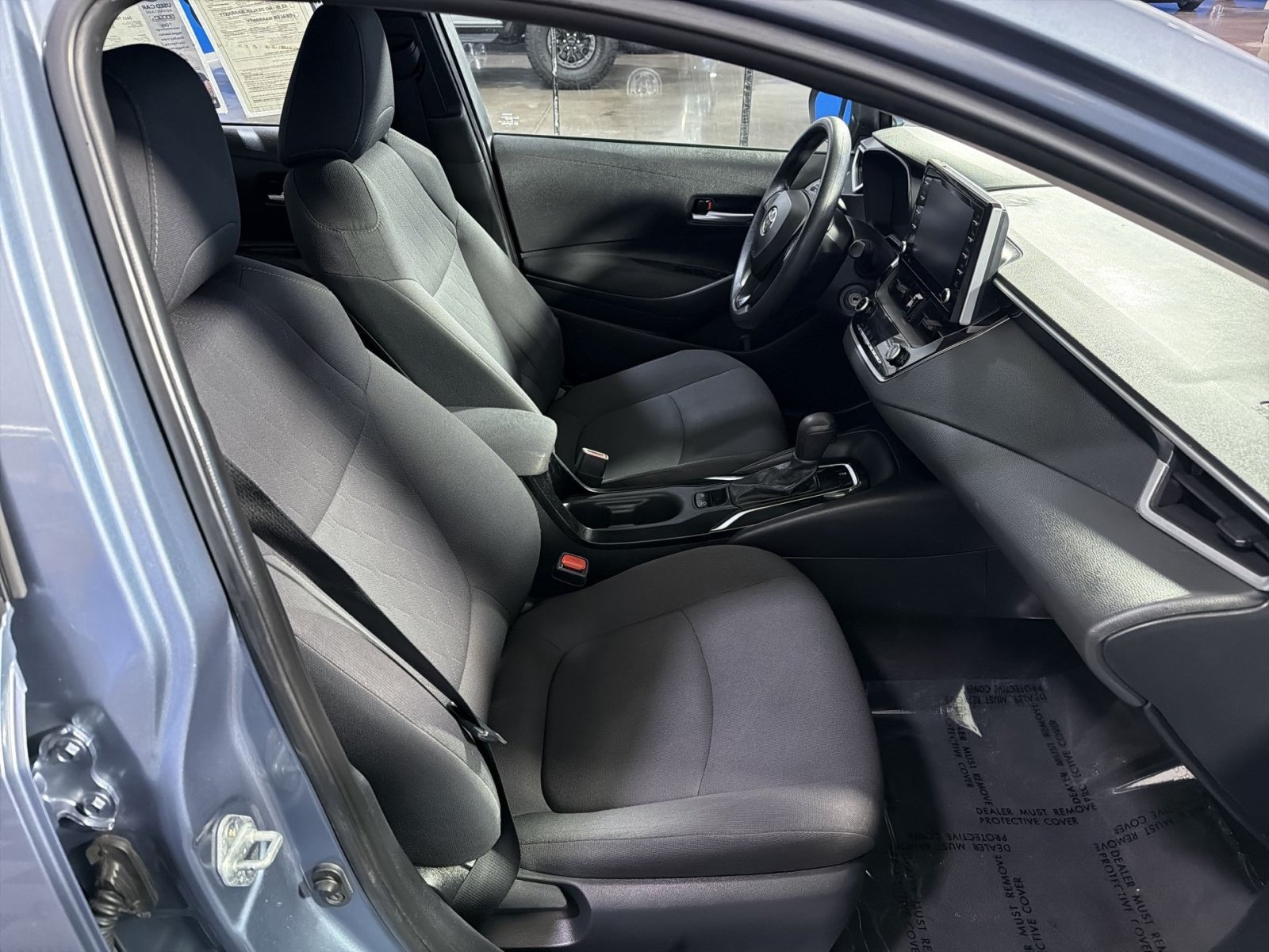 Used 2021 Toyota Corolla LE FWD image 23