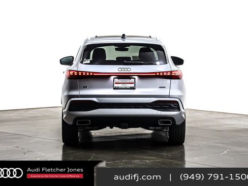 New 2025 Audi Q5 Premium Plus image 3