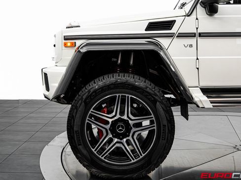 Used 2018 Mercedes-Benz G 550 Squared image 13