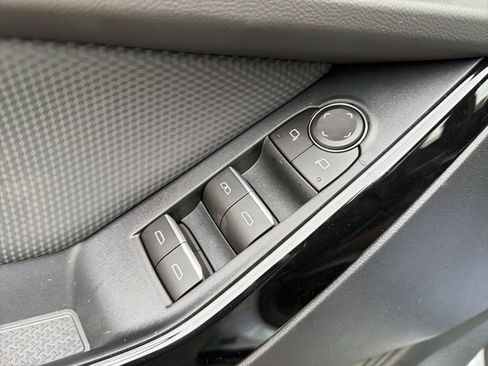 New 2026 Chevrolet Equinox RS w/ Convenience Package III image 45